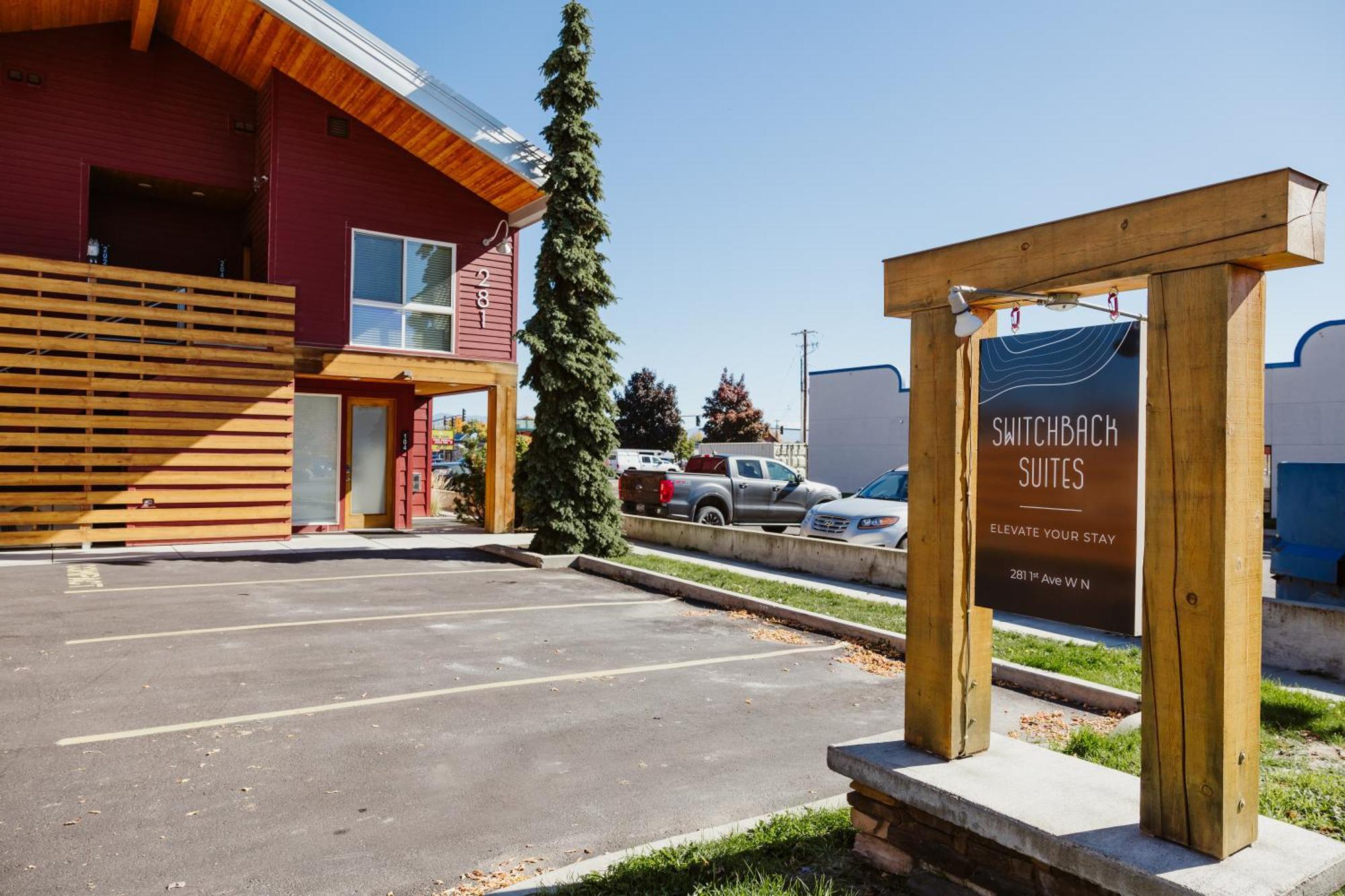 Mt Merritt At Switchback Suites 卡利斯佩尔 外观 照片